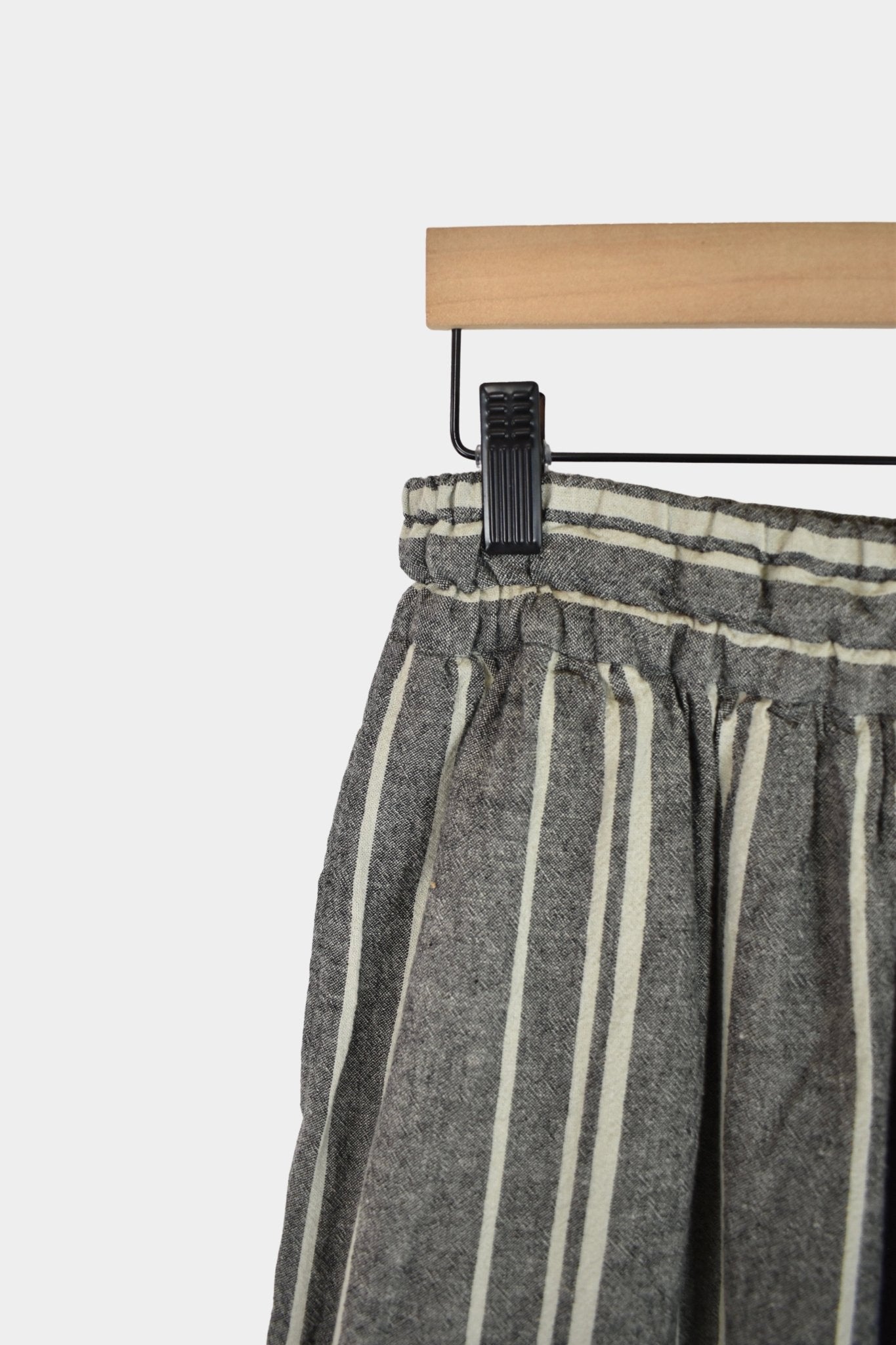 Ichi Antiquités - Random Stripe Pants - Gray - YUCCA, high quality capsule wardrobe, boutiques denver, elevated basics.