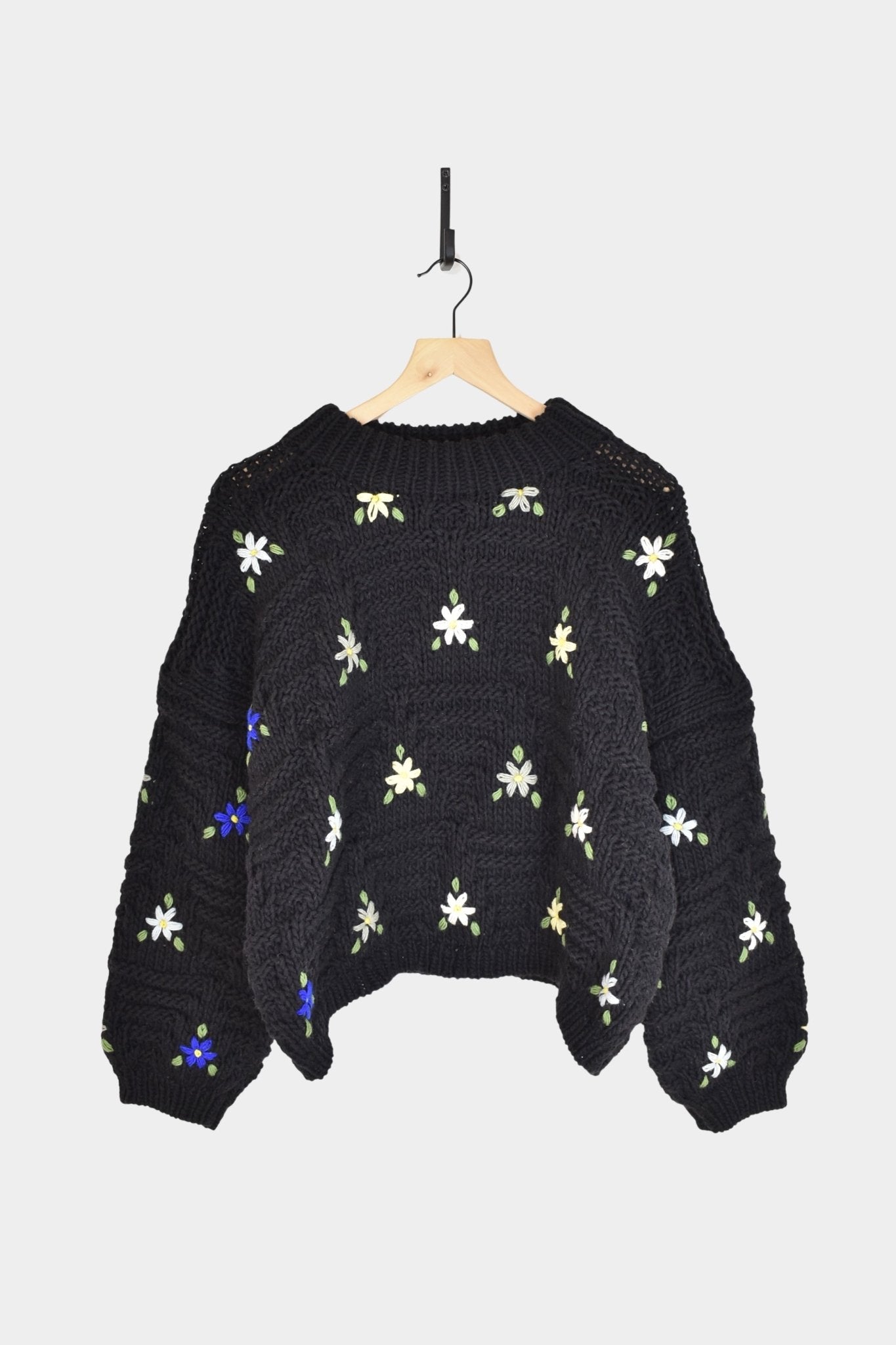 Ichi Antiquités - Wool Hand Knit Pullover - Black - Knitwear - YUCCA, at the moment clothes.