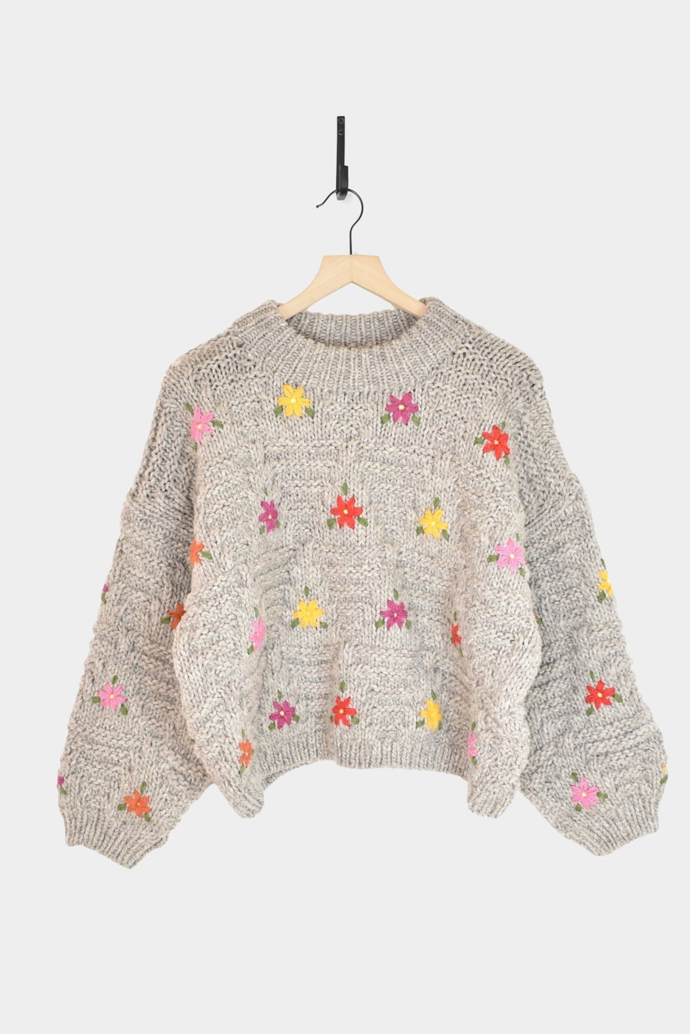 Ichi Antiquités - Wool Hand Knit Pullover - Grey - Knitwear - YUCCA, at the moment clothes.