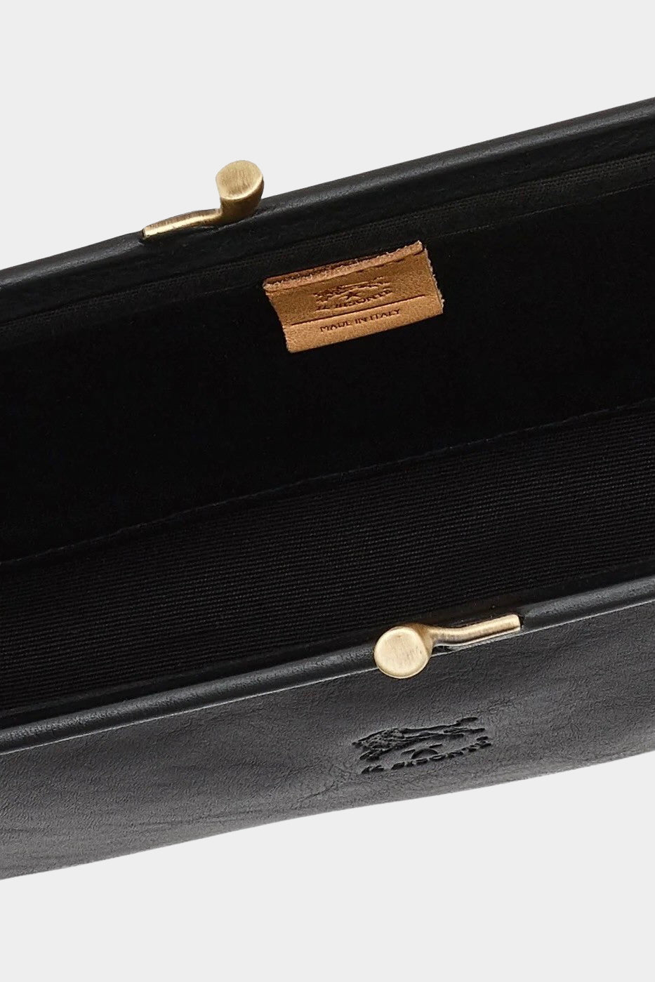 IL BISONTE Manuela leather clutch black open top view