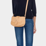 IL BISONTE structured leather crossbody bag natural shoulder styling