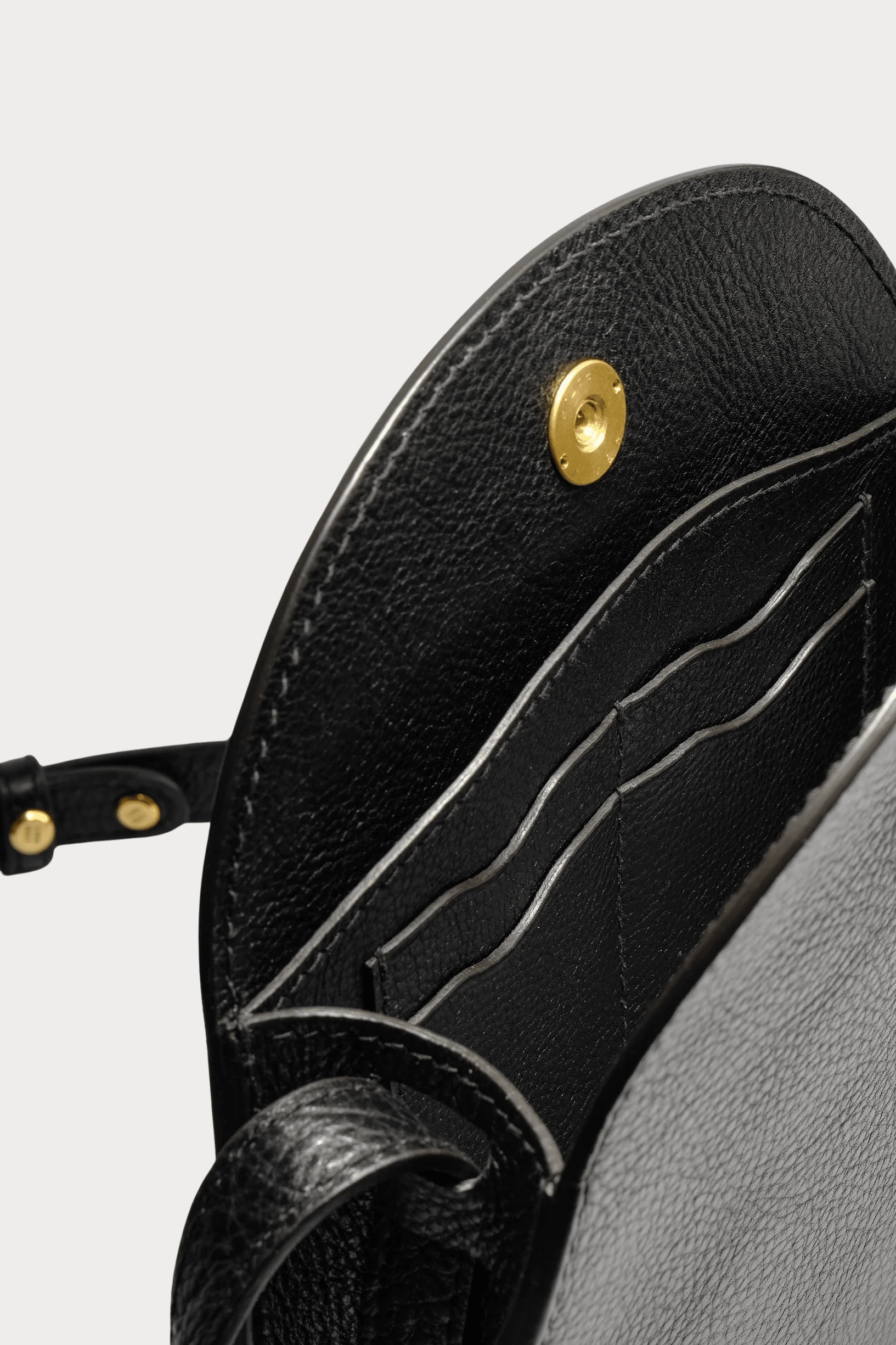 Lindquist - Eggi Bag - Black - Handbags - YUCCA, shop local denver, women’s elevated basics, women’s high quality bags.