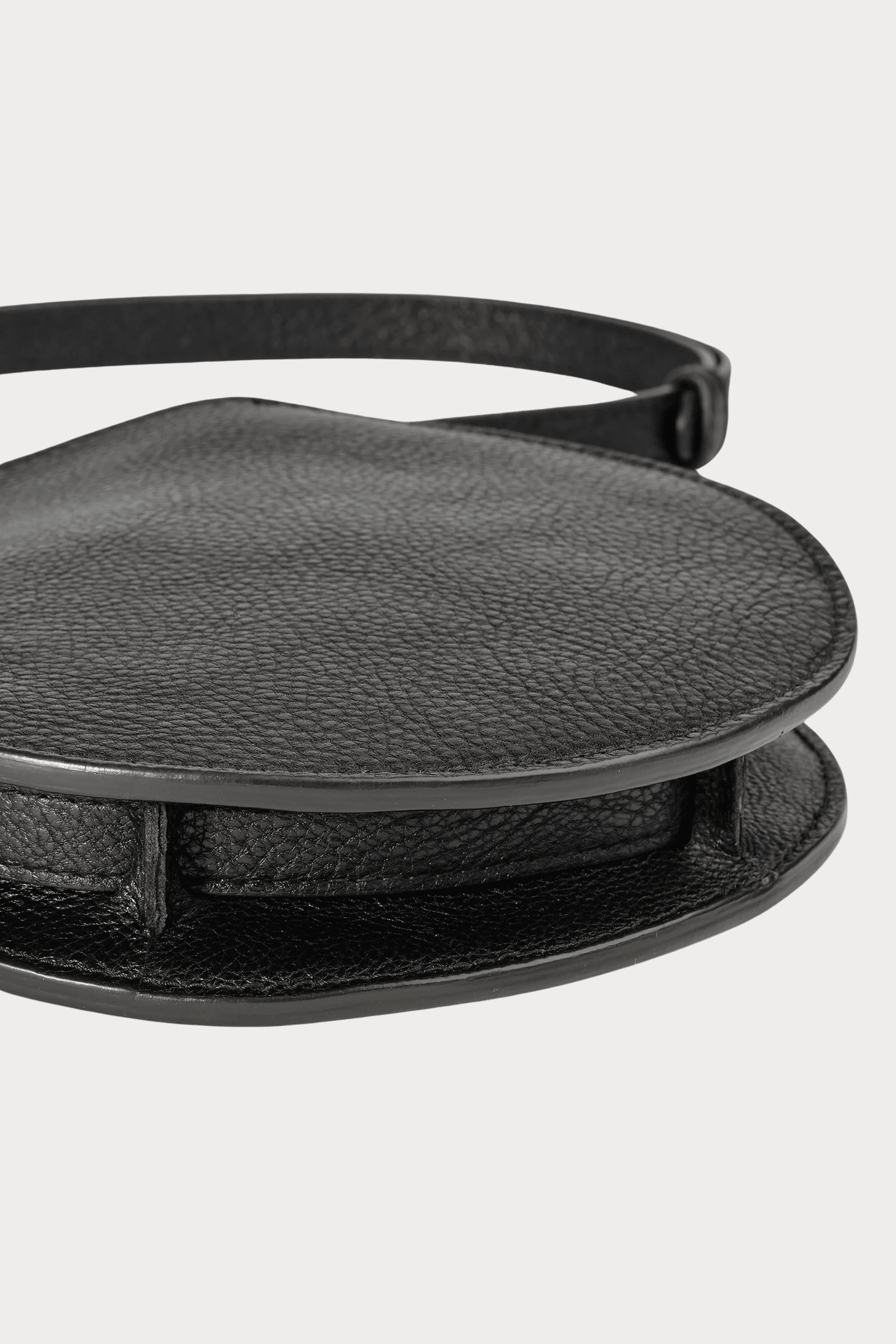 Lindquist - Eggi Bag - Black - Handbags - YUCCA, shop local denver, women’s elevated basics, women’s high quality bags.