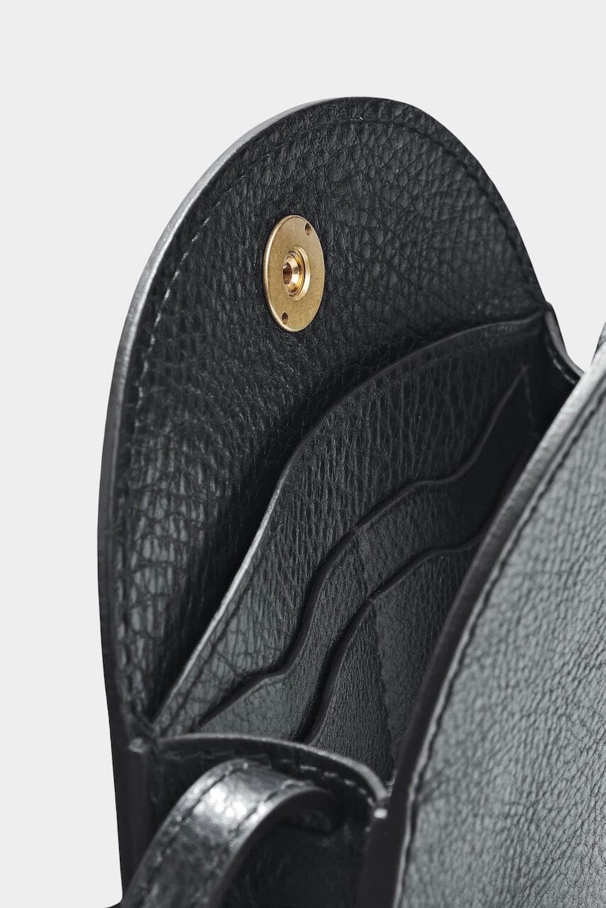 Lindquist | Mini Eggi In Black - SHOP YUCCA Handbags LINDQUIST - YUCCA, Women’s clothing store Denver, women’s clothing website, women’s high quality bags, women’s online leather bags.