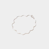 Maslo Jewelry scallop chain bracelet in sterling silver with curved links