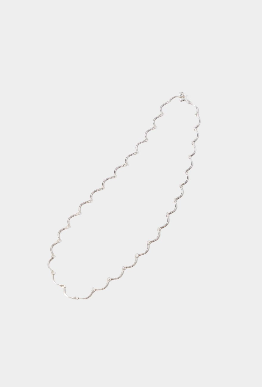 Maslo Jewelry - Scallop Necklace - Sterling Silver - YUCCA, Artistic jewelry for women, boutique stores near me.