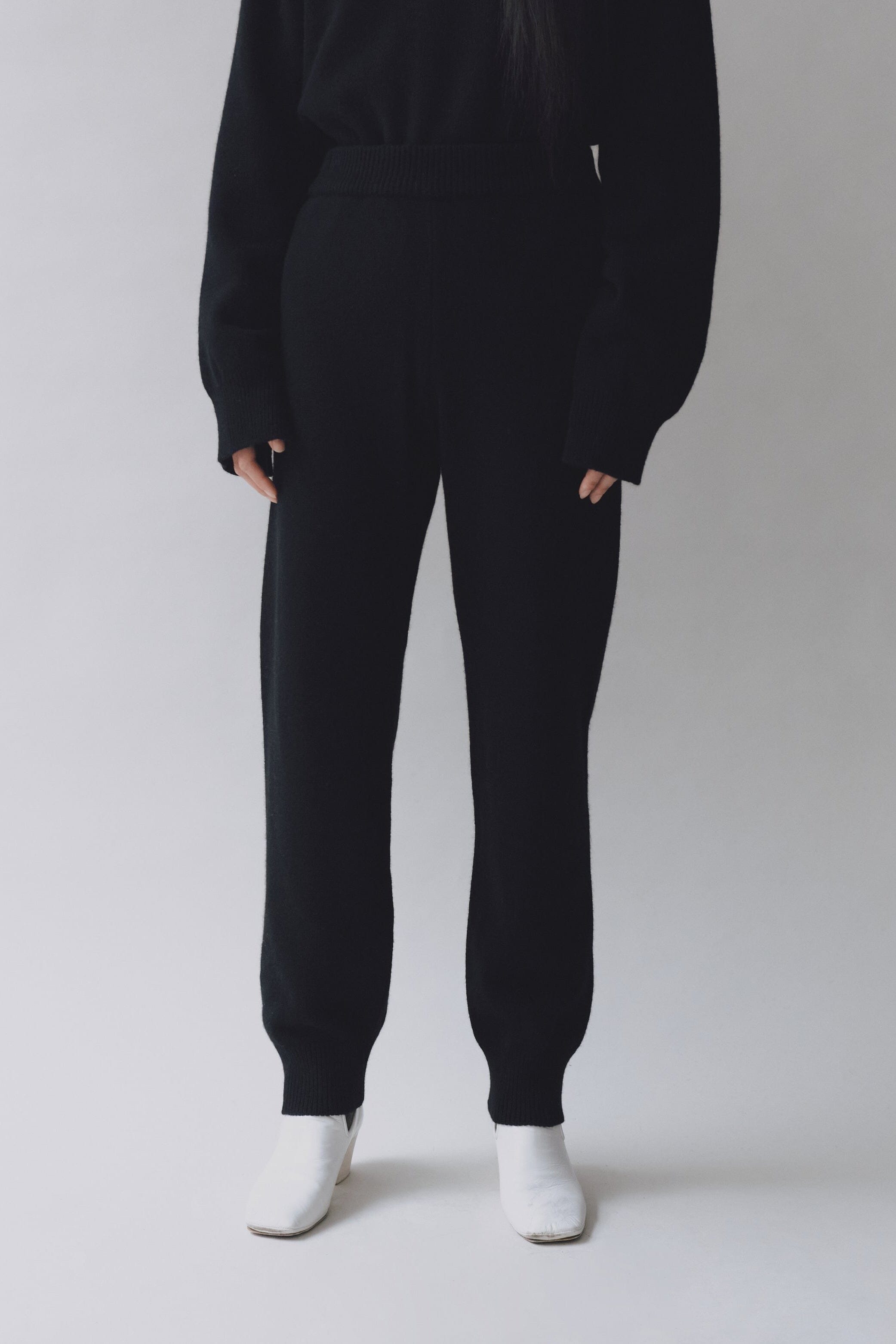 Mijeong Park | Cashmere Blend Knit Pants In Black - SHOP YUCCA Pants MIJEONG PARK - YUCCA 