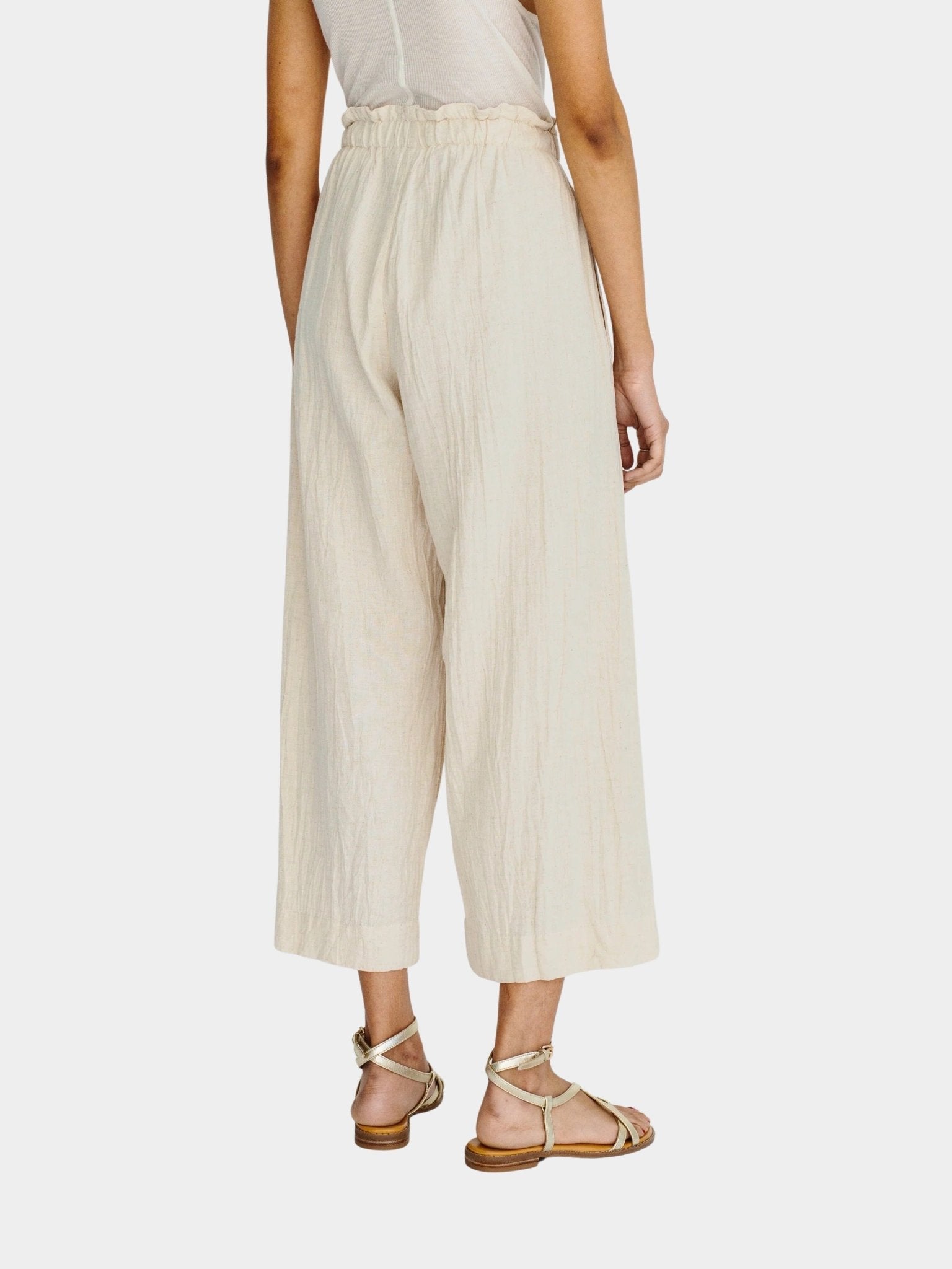 Mirth | Mirth Pant In Oatmeal - SHOP YUCCA Pants MIRTH - YUCCA, Women’s clothing store Denver, women’s Japanese clothing website, clothing boutiques near me, women’s elevated trousers.
