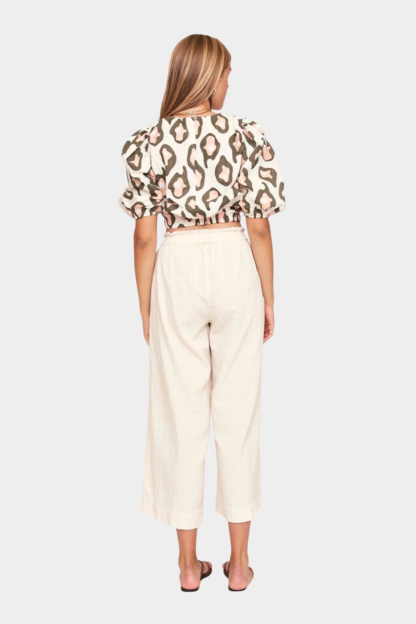 Mirth | Mirth Pant In Oatmeal - SHOP YUCCA Pants MIRTH - YUCCA, Women’s clothing store Denver, women’s Japanese clothing website, clothing boutiques near me, women’s elevated trousers.