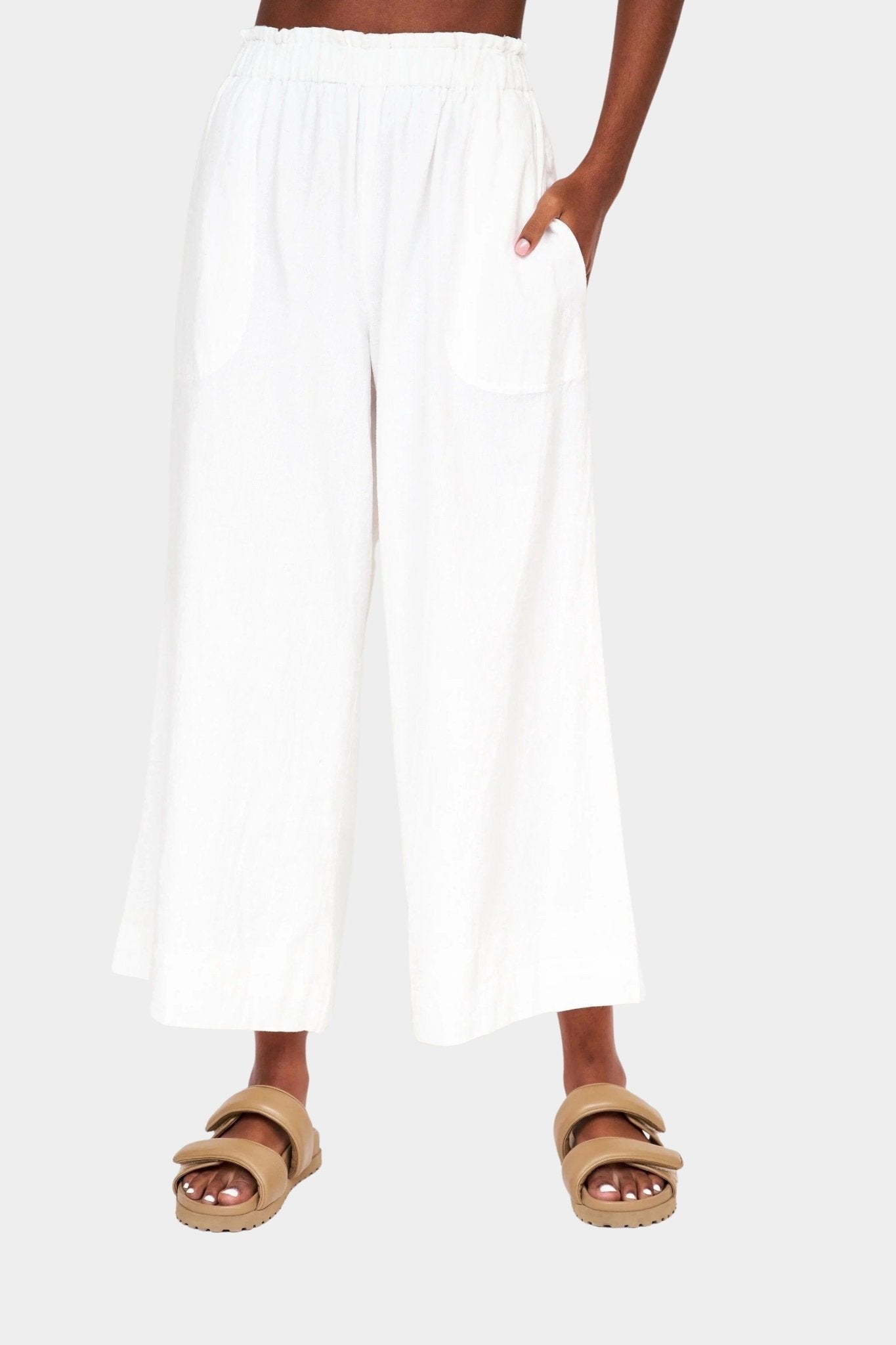 Mirth | Mirth Pant In White - SHOP YUCCA Pants MIRTH - YUCCA, Women’s clothing store Denver, women’s Japanese clothing website, clothing boutiques near me, women’s elevated trousers.