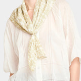 Scarf, Sandcastle