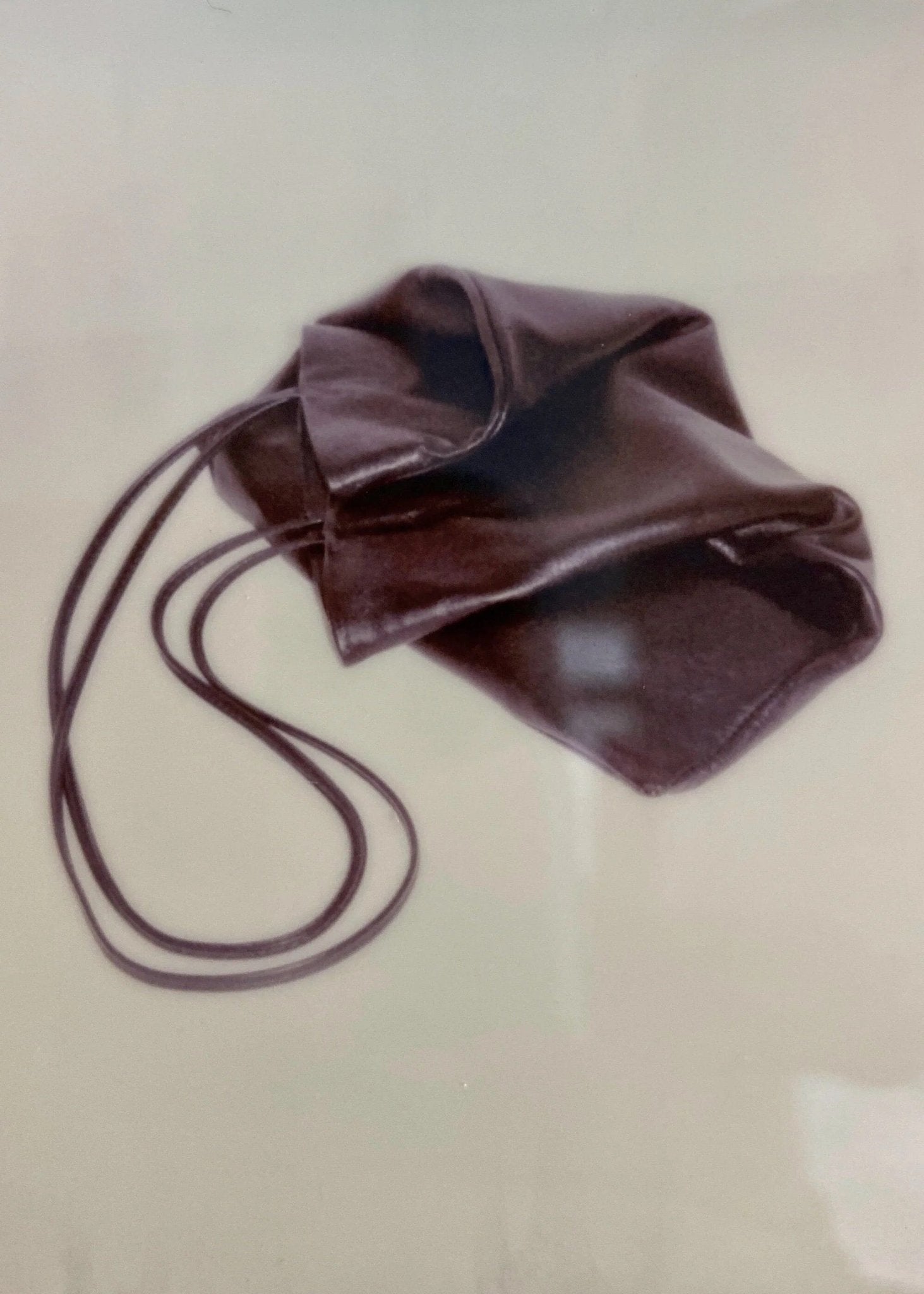 Modern Weaving | Slim Lamb Sak In Braun - SHOP YUCCA Handbags MODERN WEAVING - YUCCA, Women’s clothing store Denver, women’s high quality bags, women’s online leather bags, minimalist leather bags.
