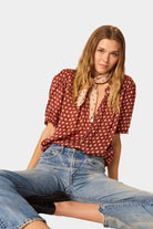 Natalie Martin | Square Scarf In Polkadot Crema - SHOP YUCCA Bandana NATALIE MARTIN - YUCCA 