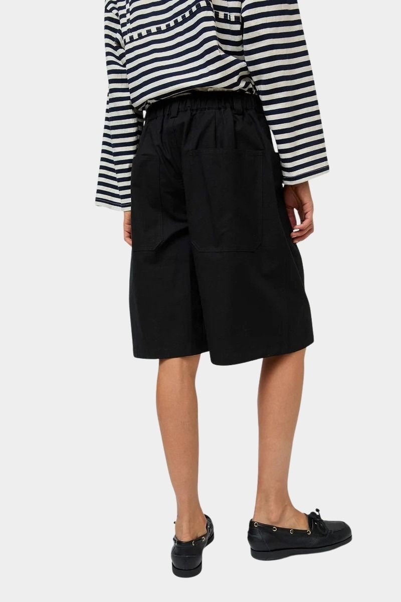 No.6 Mick Short in black cotton ripstop bermuda shorts back view showing elastic waistband and patch pockets