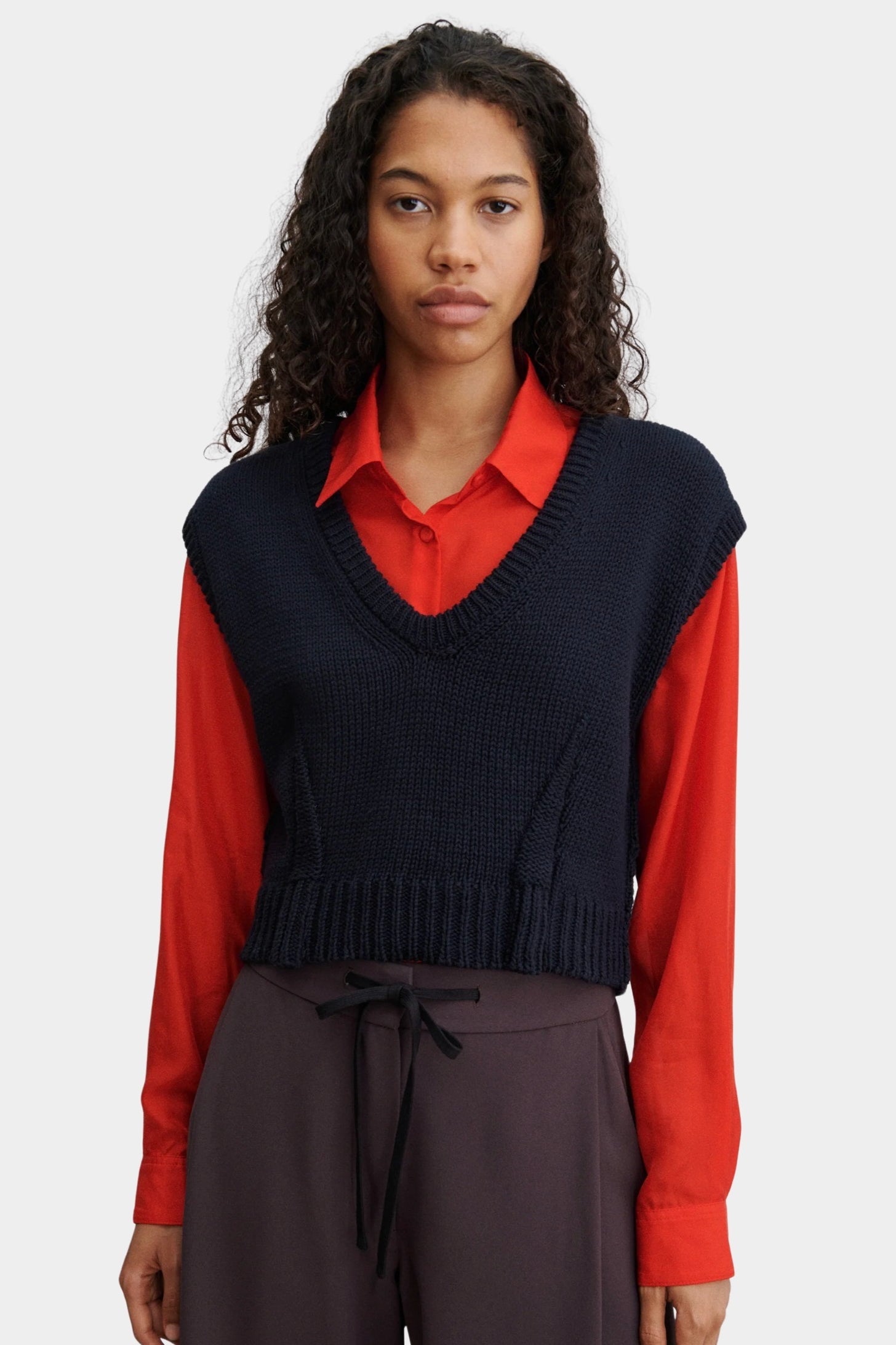 Rachel Comey Corsa Top navy chunky cotton knit V-neck vest cropped front view