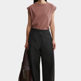 Don Pant, Black