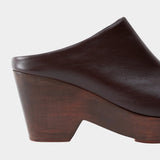 Rachel Comey Gammon Clog Auburn close up showing leather upper and wood heel