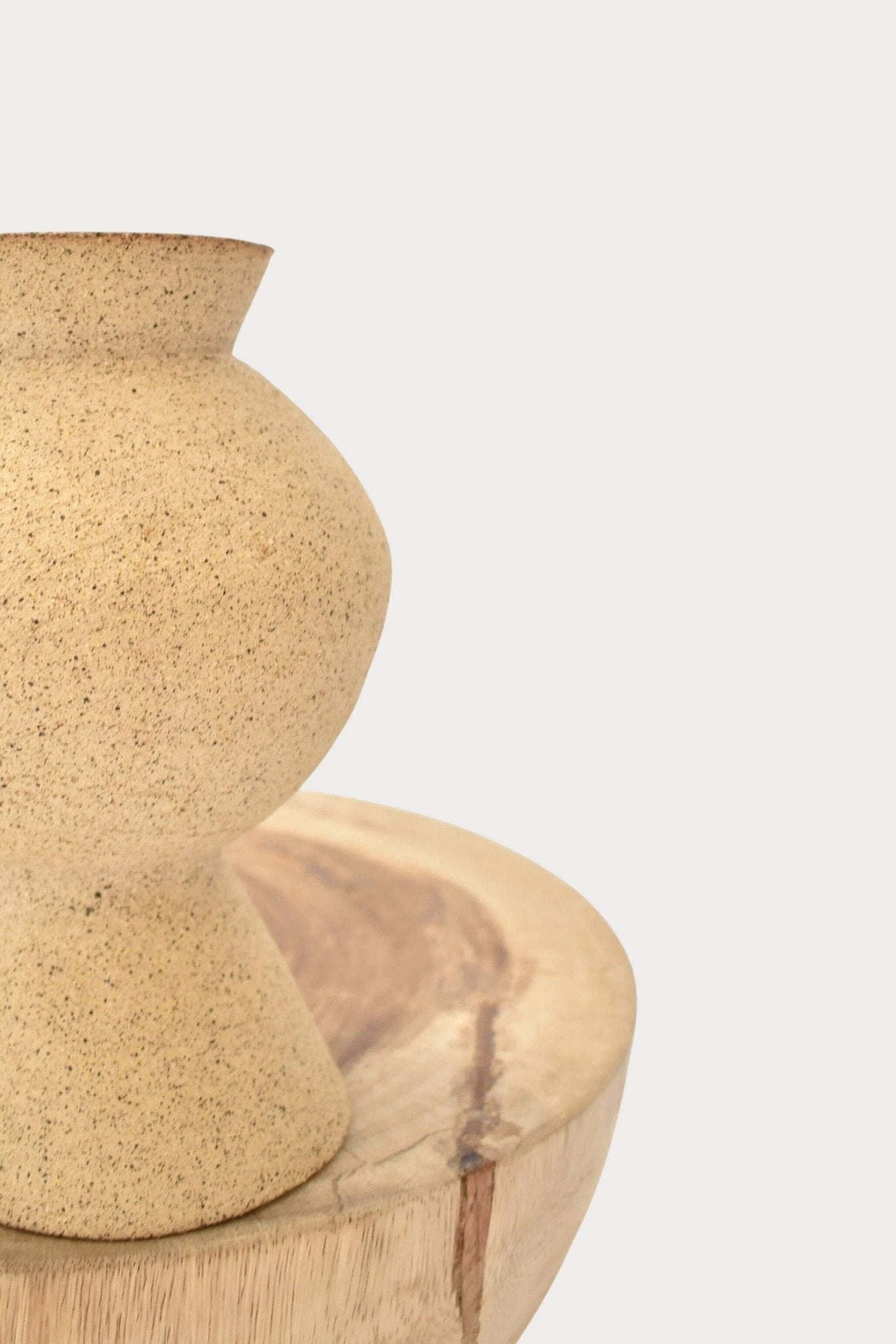 Ruby Bell Ceramics | Squat Round Vase With Conic Pedestal Base In Speckled Clay - SHOP YUCCA Ceramic RUBY BELL CERAMICS - YUCCA 