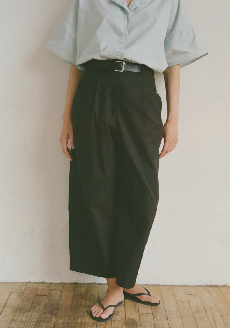 Shaina Mote Boy Trouser Onyx side view relaxed wide leg cropped black pant with sandals