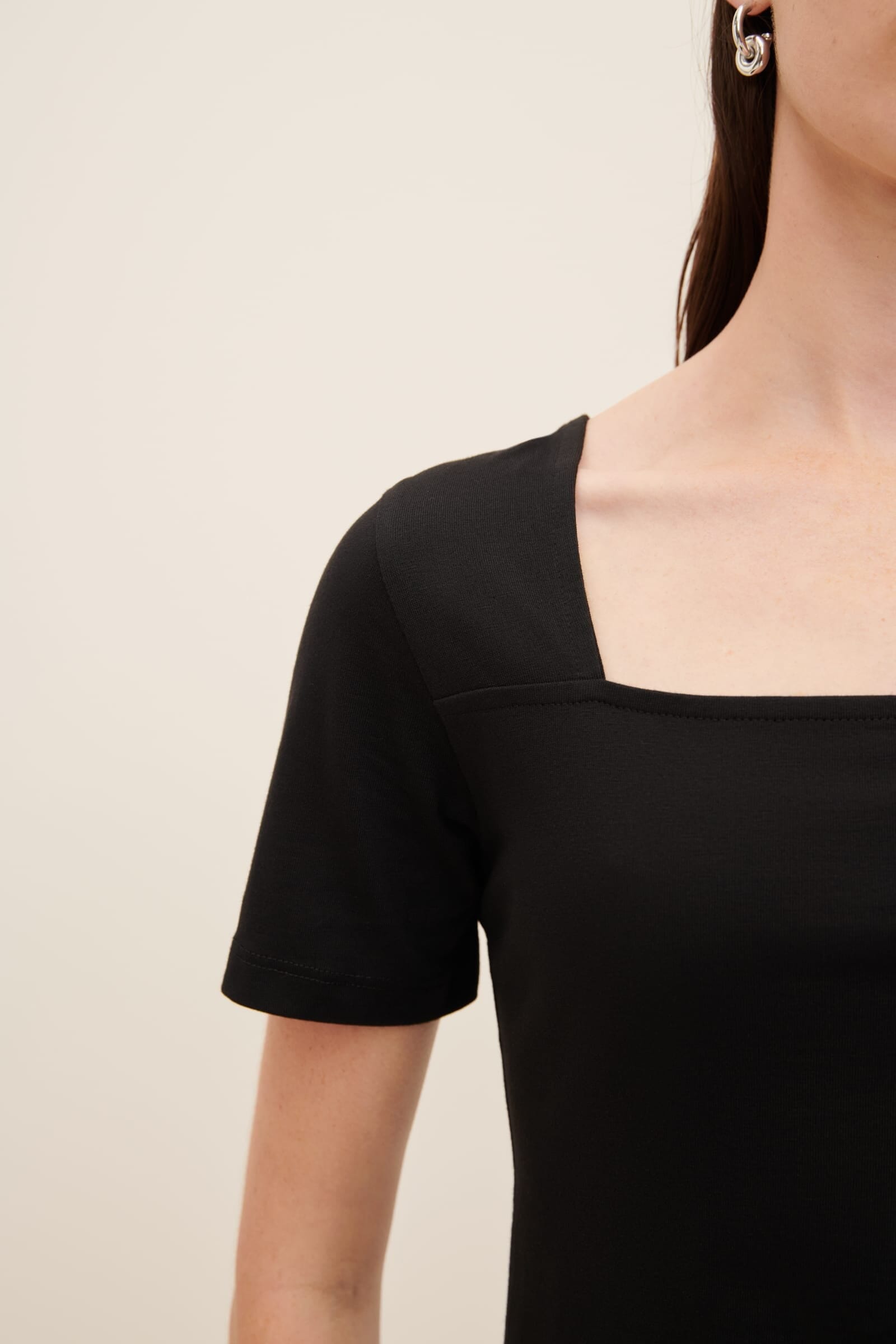 Kowtow | Square Neck Tee In Black- SHOP YUCCA Shirts & Tops KOWTOW - YUCCA 