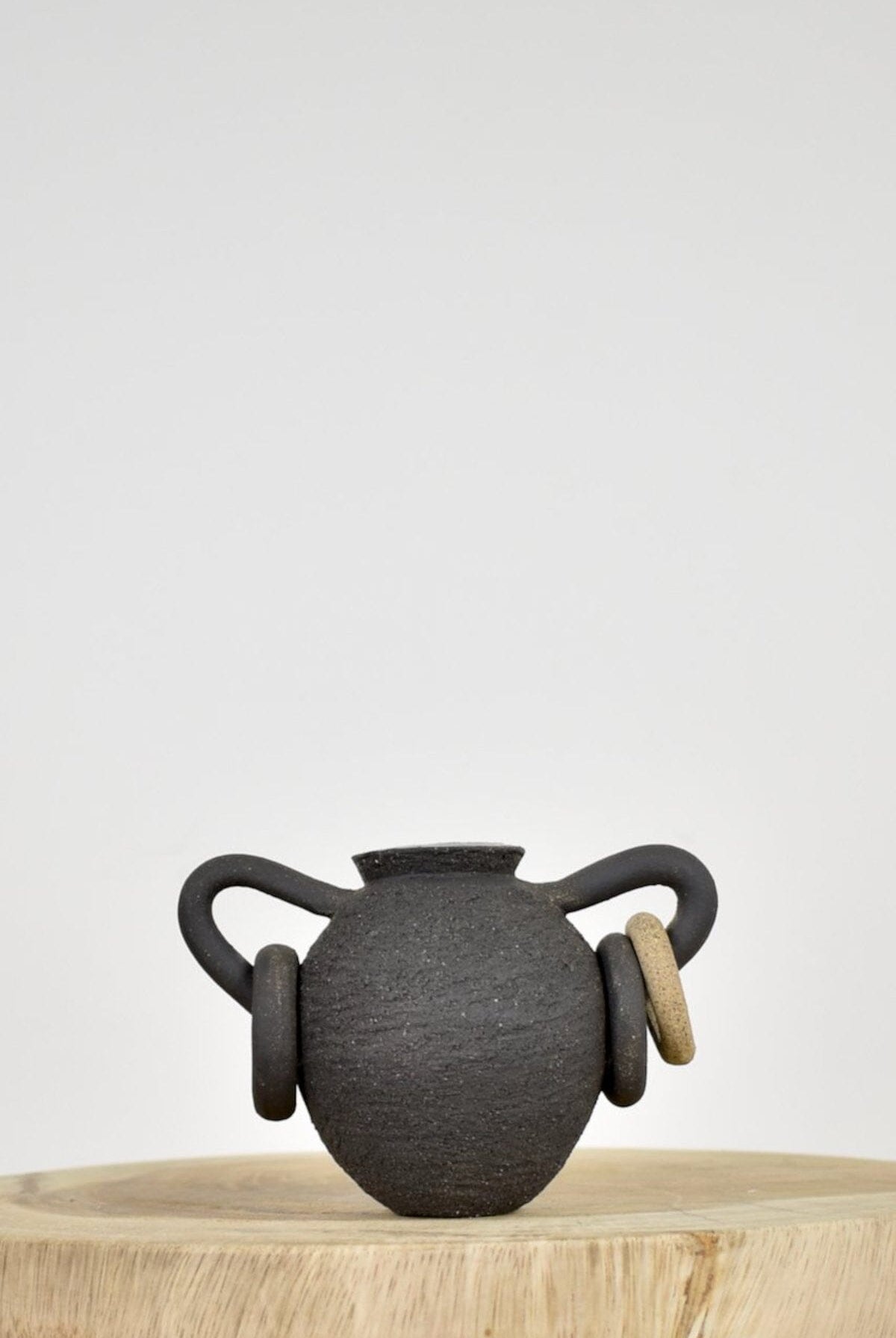 Ruby Bell Ceramics | Link Bud Vase In Black - SHOP YUCCA Ceramic RUBY BELL CERAMICS - YUCCA 